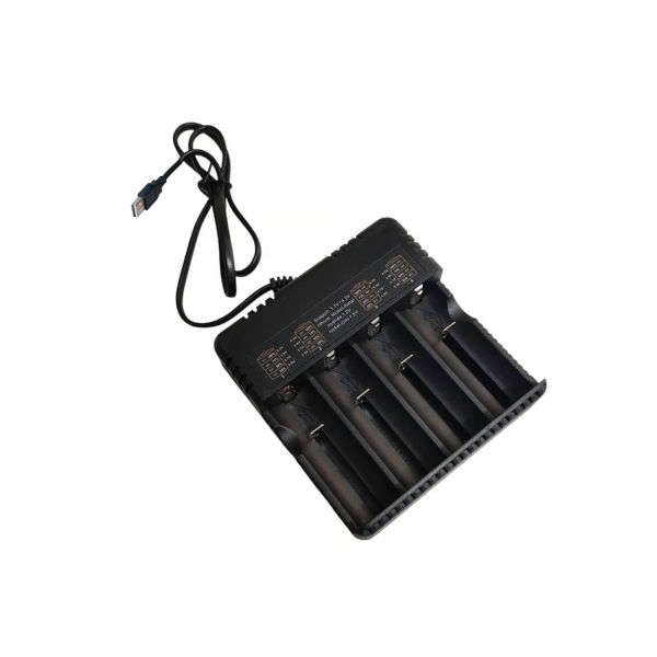 מטען סוללות אוניברסלי כולל 18650 ו-26650